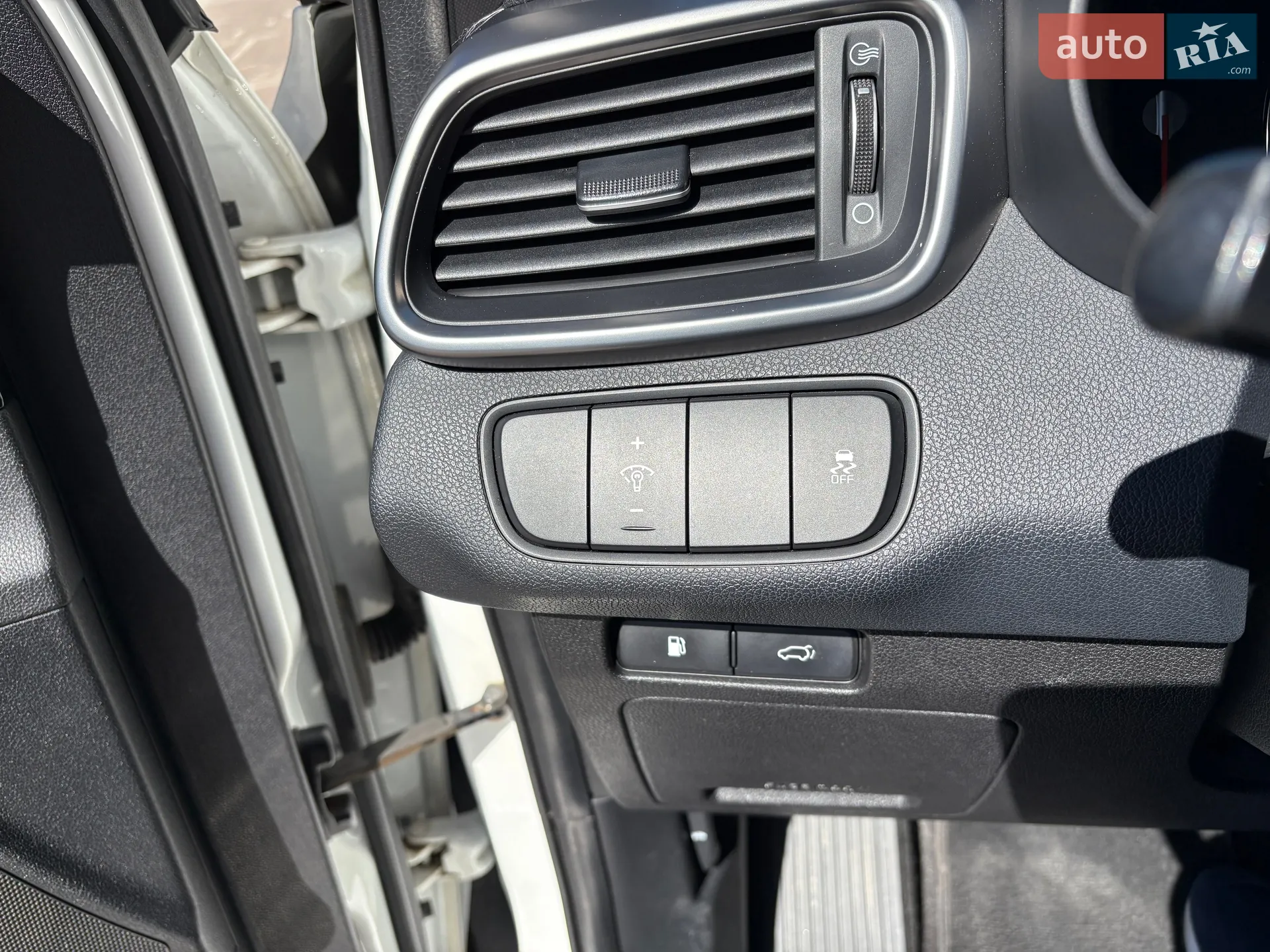 2016 Kia Sorento - мініатюра 25