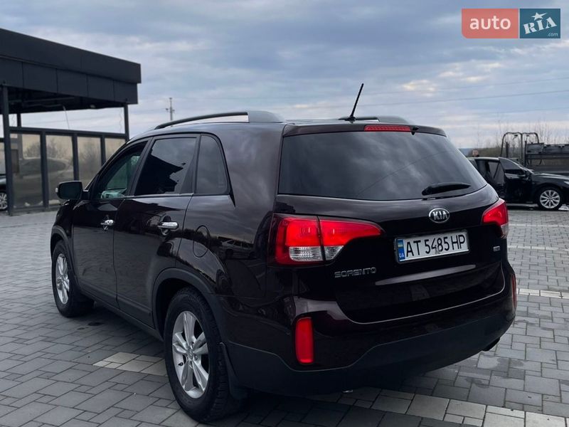 Позашляховик / Кросовер Kia Sorento 2013 в Калуші