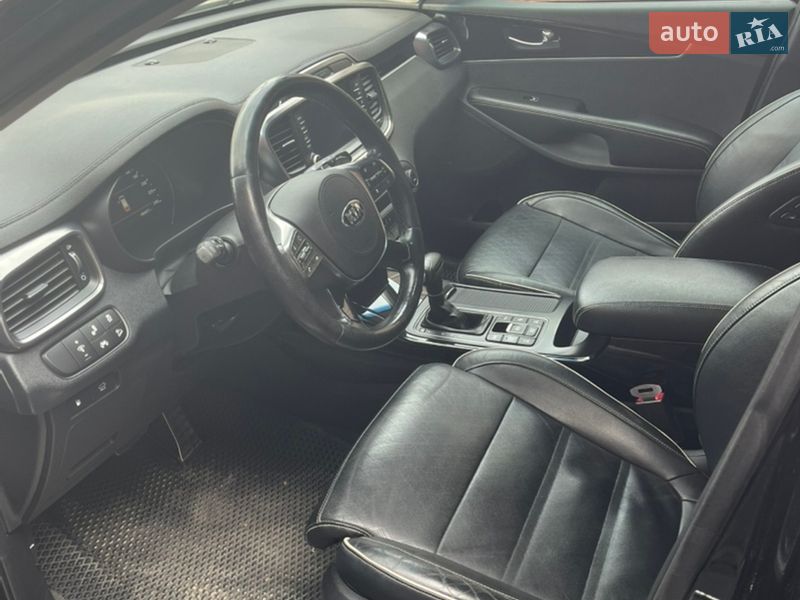 Внедорожник / Кроссовер Kia Sorento 2017 в Костополе фото 17 Внедорожник / Кроссовер Kia Sorento 2017 в Костополе