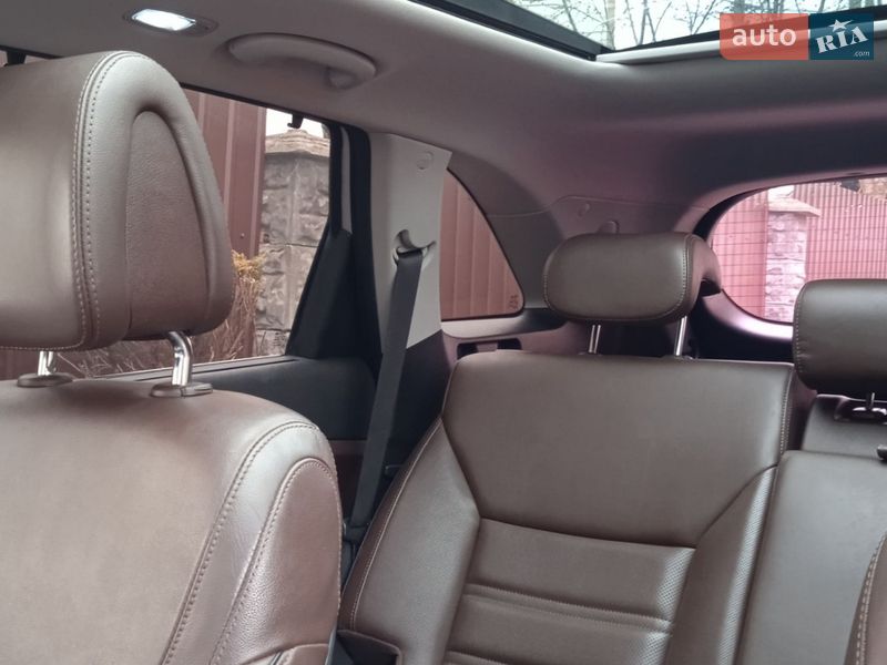Внедорожник / Кроссовер Kia Sorento 2015 в Моршине фото 18 Внедорожник / Кроссовер Kia Sorento 2015 в Моршине