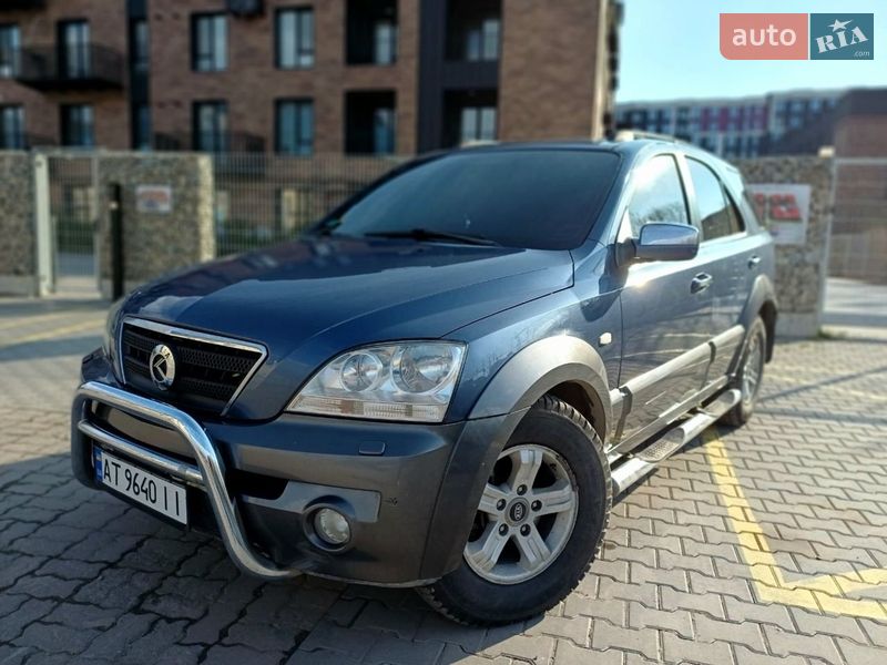 Внедорожник / Кроссовер Kia Sorento 2004 в Ивано-Франковске фото 3 Внедорожник / Кроссовер Kia Sorento 2004 в Ивано-Франковске