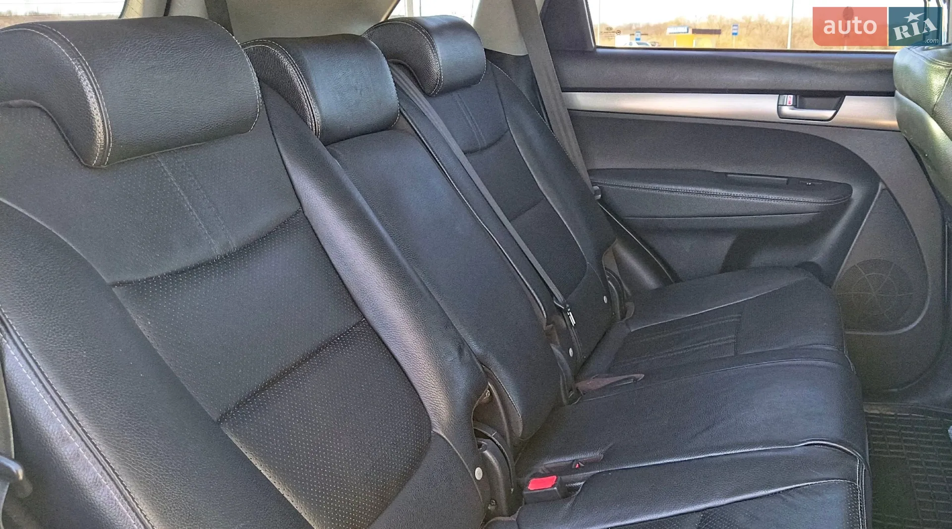 2011 Kia Sorento - мініатюра 28