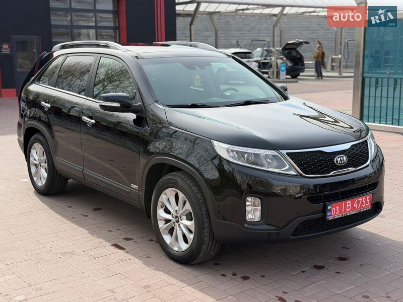 Внедорожник / Кроссовер Kia Sorento 2013 в Ровно фото 2 Внедорожник / Кроссовер Kia Sorento 2013 в Ровно
