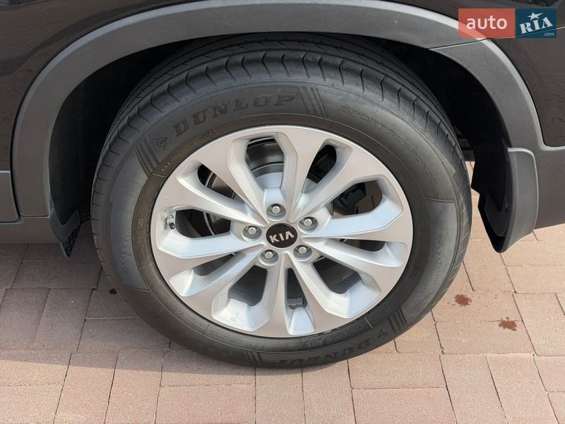 Внедорожник / Кроссовер Kia Sorento 2013 в Ровно фото 12 Внедорожник / Кроссовер Kia Sorento 2013 в Ровно