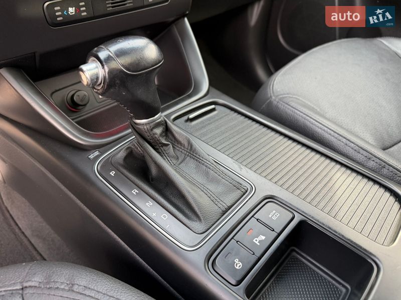 Внедорожник / Кроссовер Kia Sorento 2013 в Ровно фото 69 Внедорожник / Кроссовер Kia Sorento 2013 в Ровно