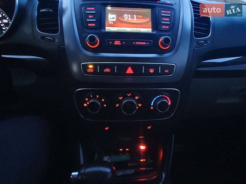 Позашляховик / Кросовер Kia Sorento 2014 в Львові фото 12 Позашляховик / Кросовер Kia Sorento 2014 в Львові