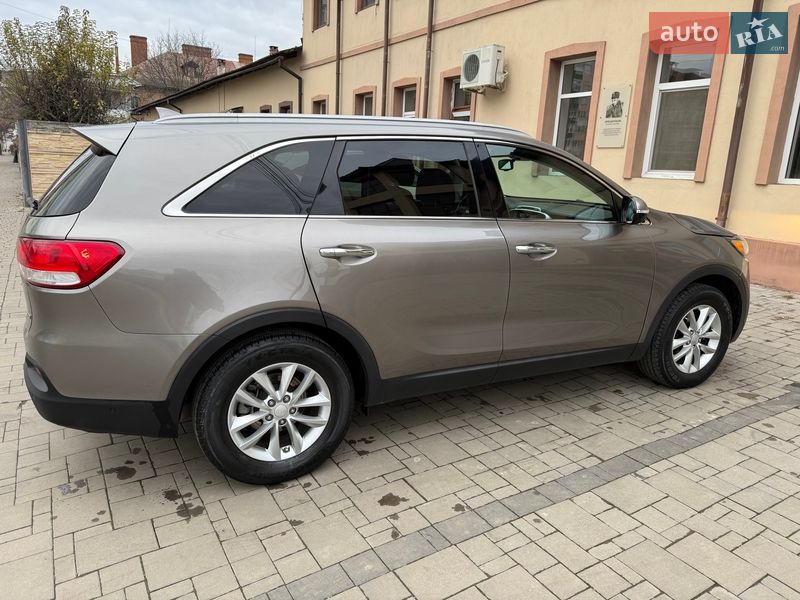 Внедорожник / Кроссовер Kia Sorento 2016 в Коломые