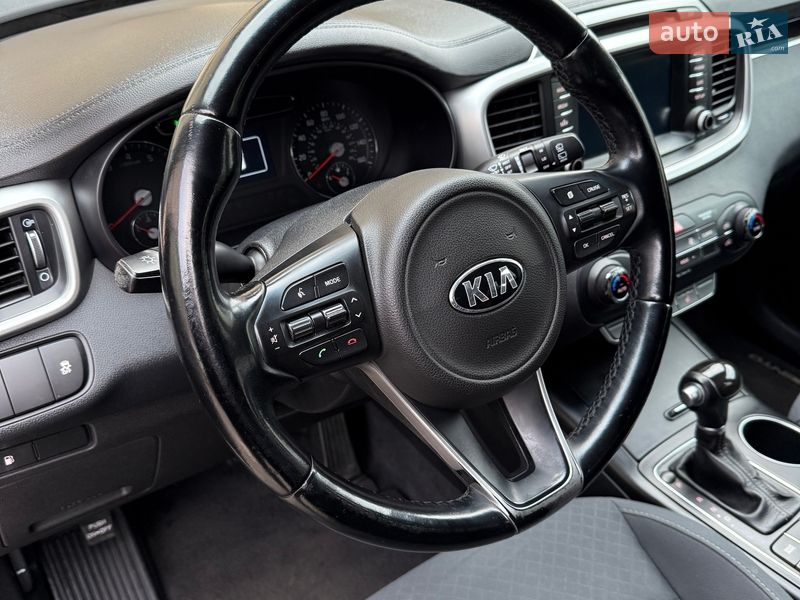 Внедорожник / Кроссовер Kia Sorento 2016 в Коломые