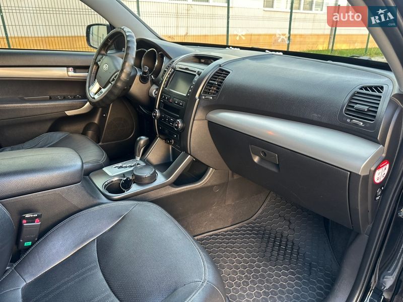 Позашляховик / Кросовер Kia Sorento 2011 в Львові