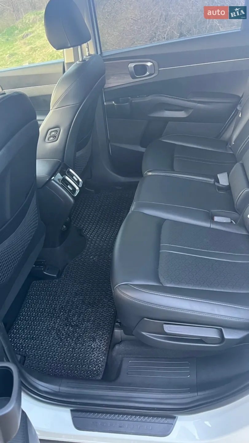 2021 Kia Sorento - мініатюра 23