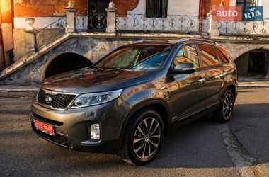 Позашляховик / Кросовер Kia Sorento 2015 в Тернополі
