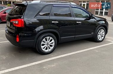 Внедорожник / Кроссовер Kia Sorento 2012 в Киеве