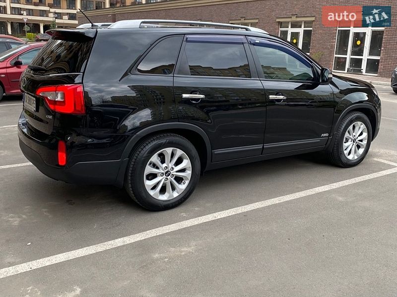 Внедорожник / Кроссовер Kia Sorento 2012 в Киеве