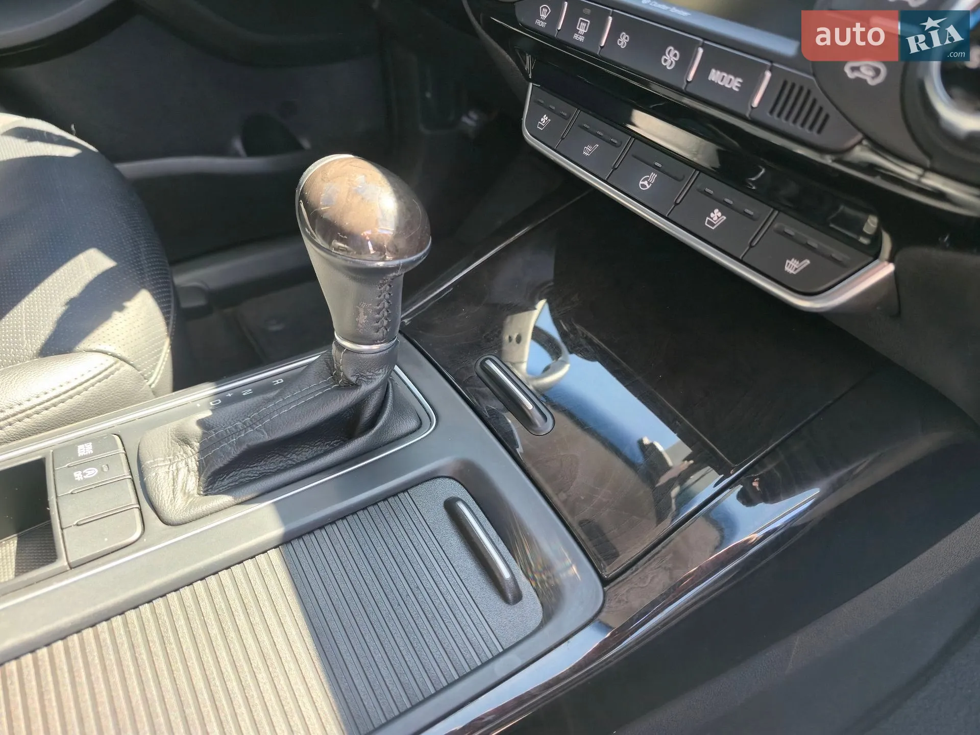 2015 Kia Sorento - мініатюра 27