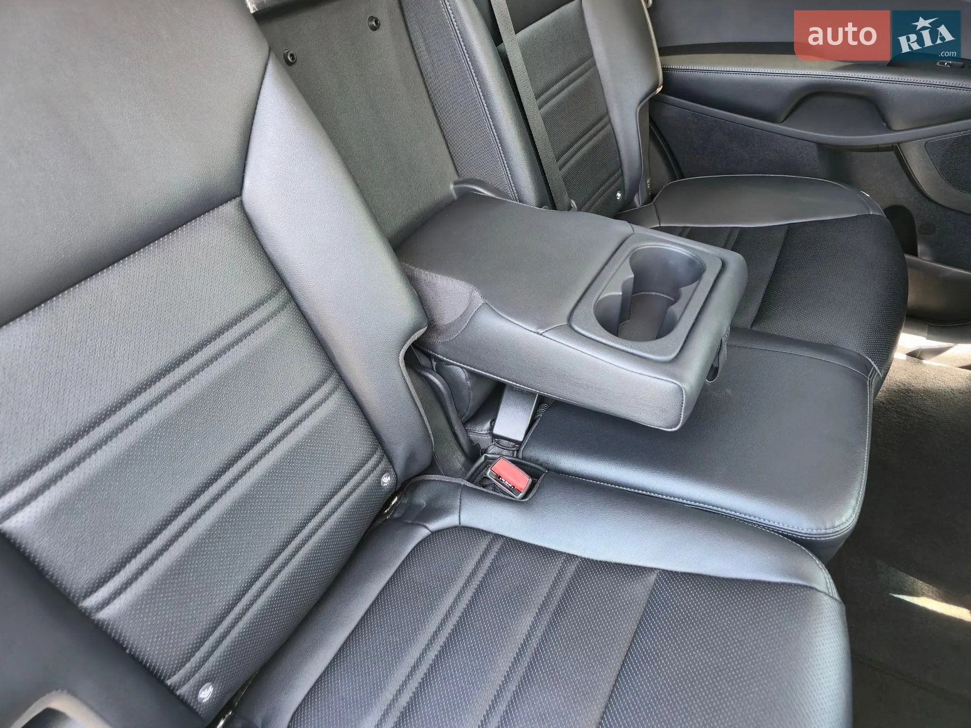 2015 Kia Sorento - мініатюра 32