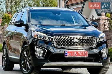 Позашляховик / Кросовер Kia Sorento 2016 в Рівному