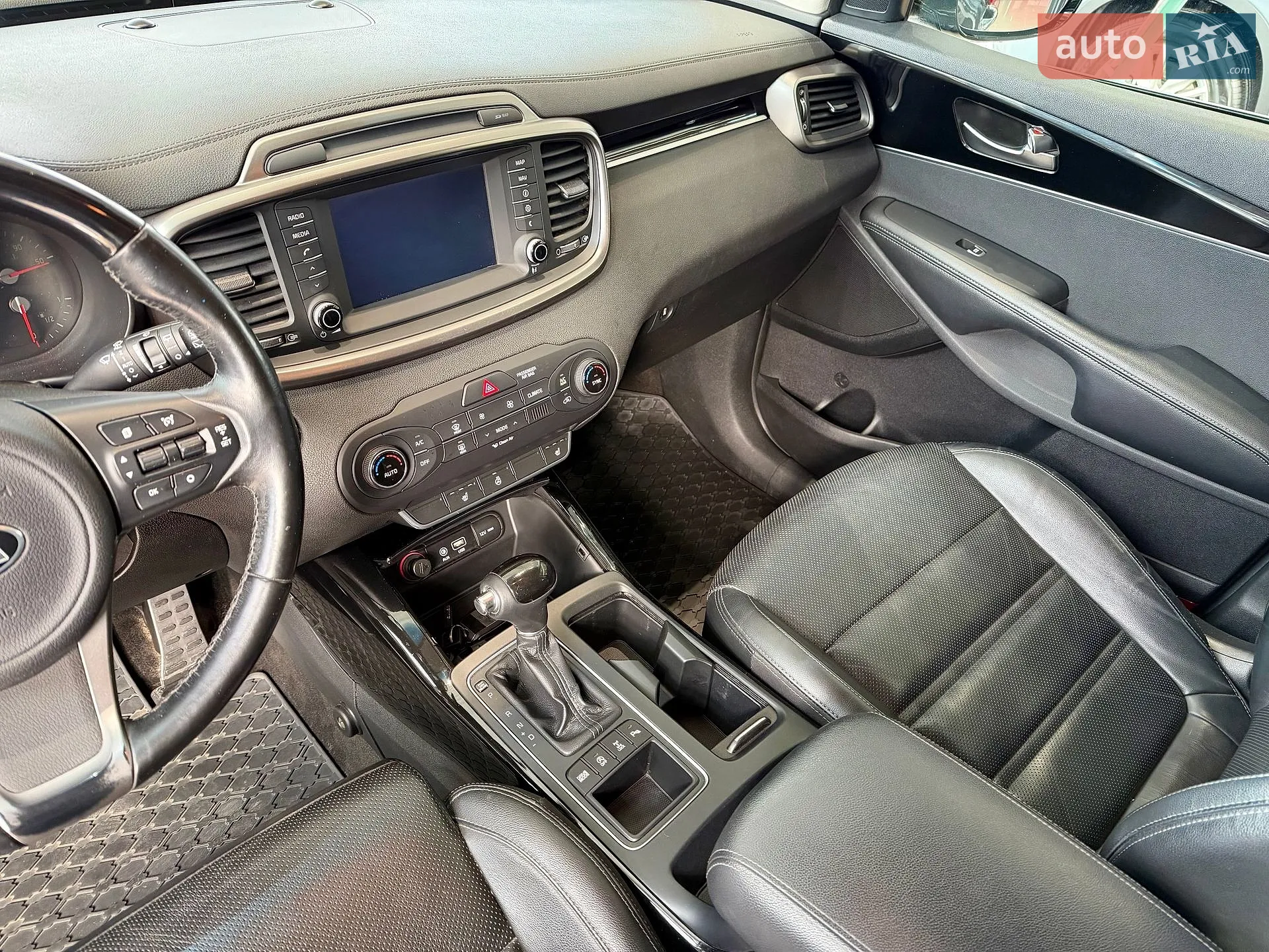 2015 Kia Sorento - мініатюра 15