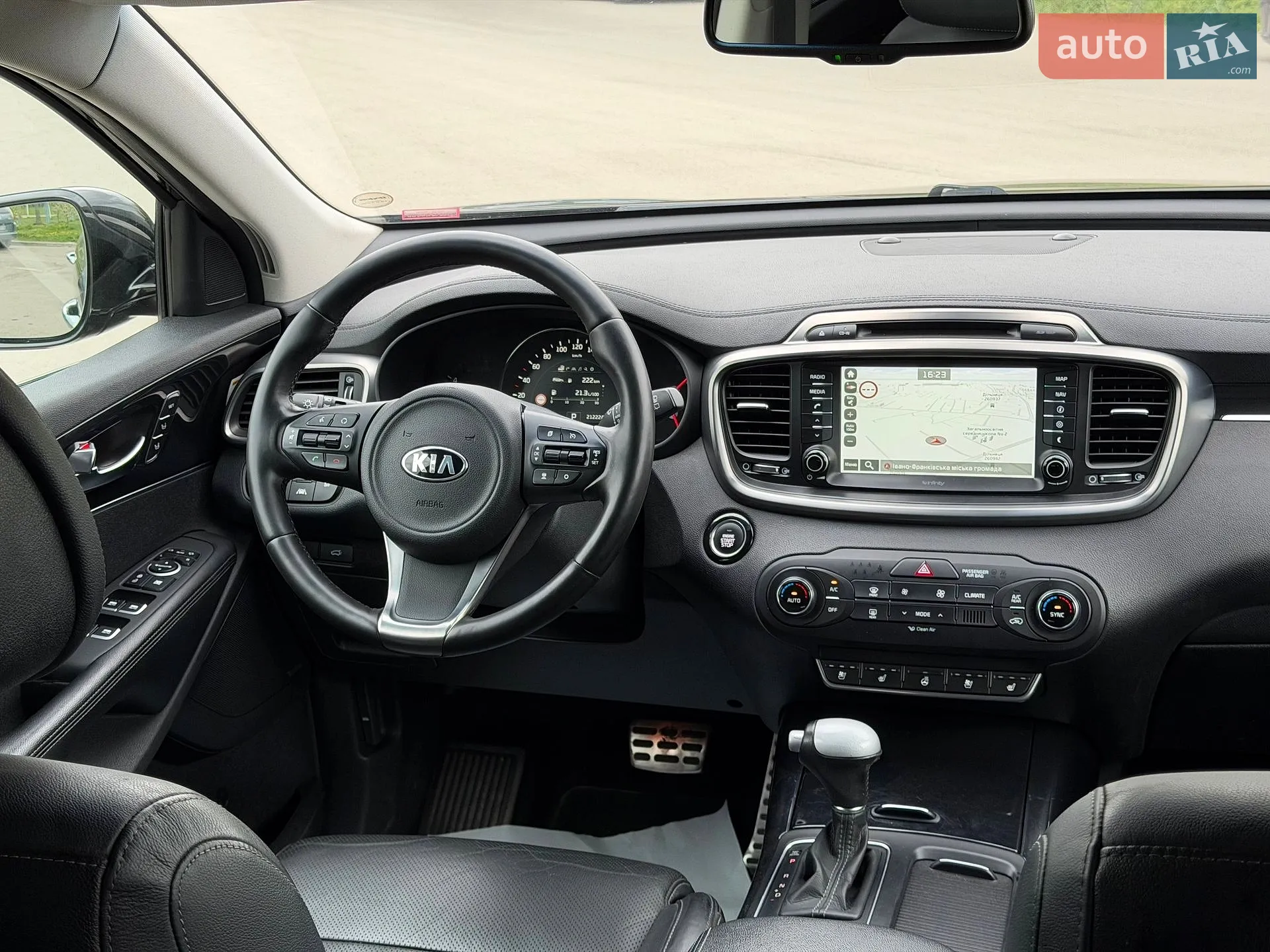 2016 Kia Sorento - мініатюра 21