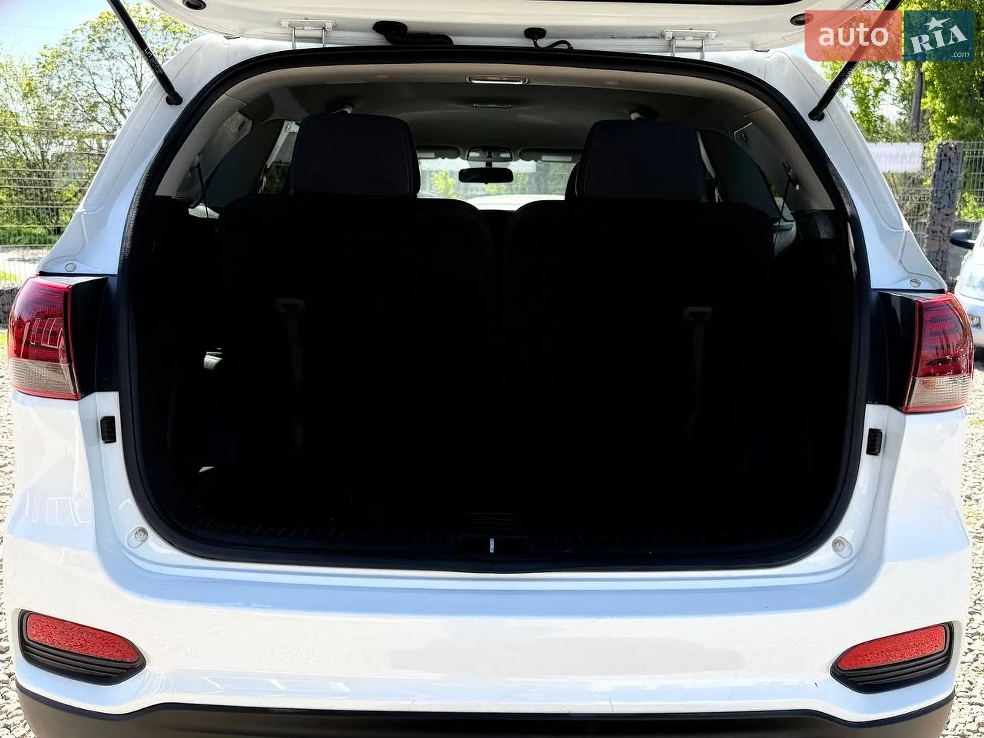 2019 Kia Sorento - мініатюра 31
