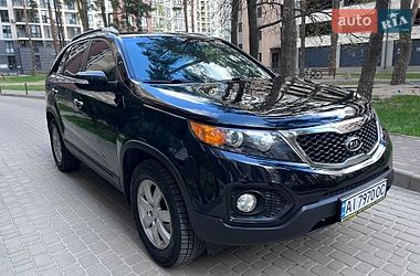 Позашляховик / Кросовер Kia Sorento 2011 в Києві