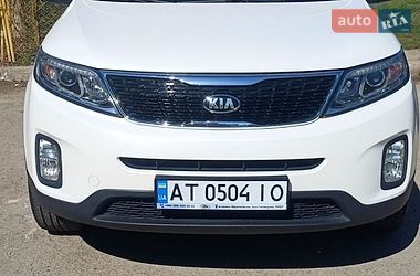 Позашляховик / Кросовер Kia Sorento 2014 в Івано-Франківську