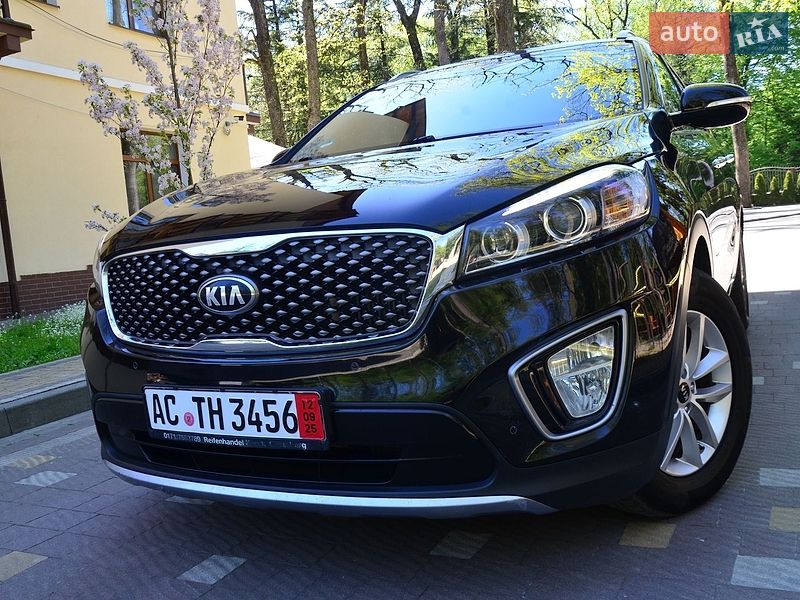 Внедорожник / Кроссовер Kia Sorento 2016 в Трускавце