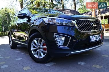 Внедорожник / Кроссовер Kia Sorento 2016 в Трускавце