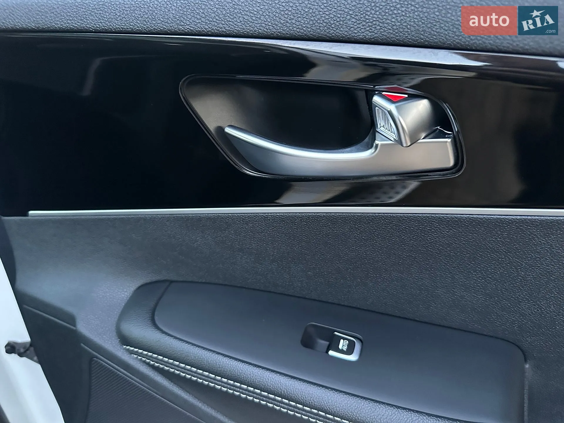2019 Kia Sorento - мініатюра 215