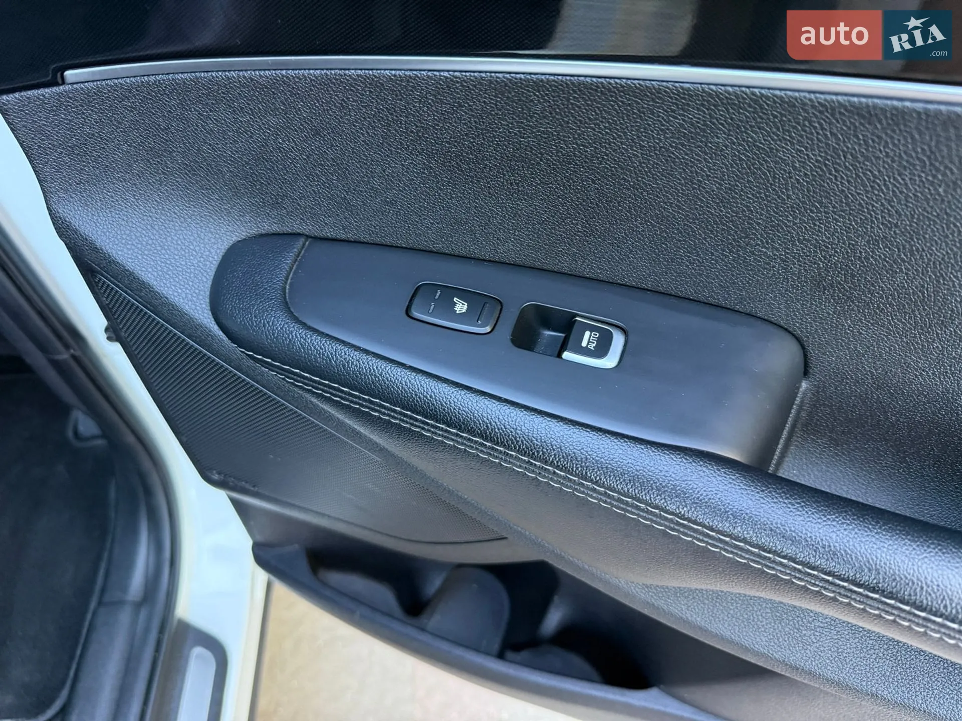 2015 Kia Sorento - мініатюра 61