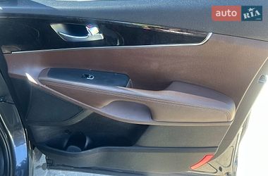 Внедорожник / Кроссовер Kia Sorento 2015 в Львове фото 23 Внедорожник / Кроссовер Kia Sorento 2015 в Львове