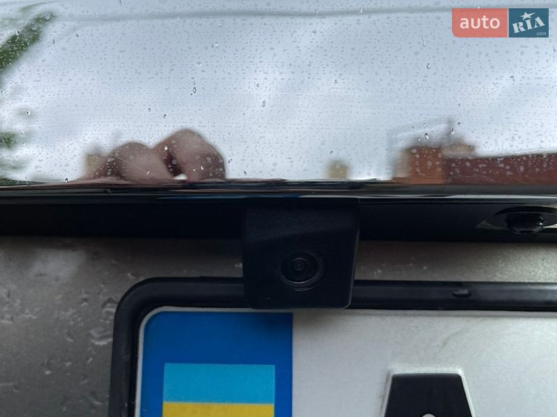 Внедорожник / Кроссовер Kia Sorento 2011 в Святопетровское