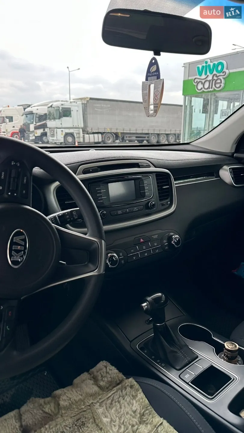 2017 Kia Sorento - мініатюра 12