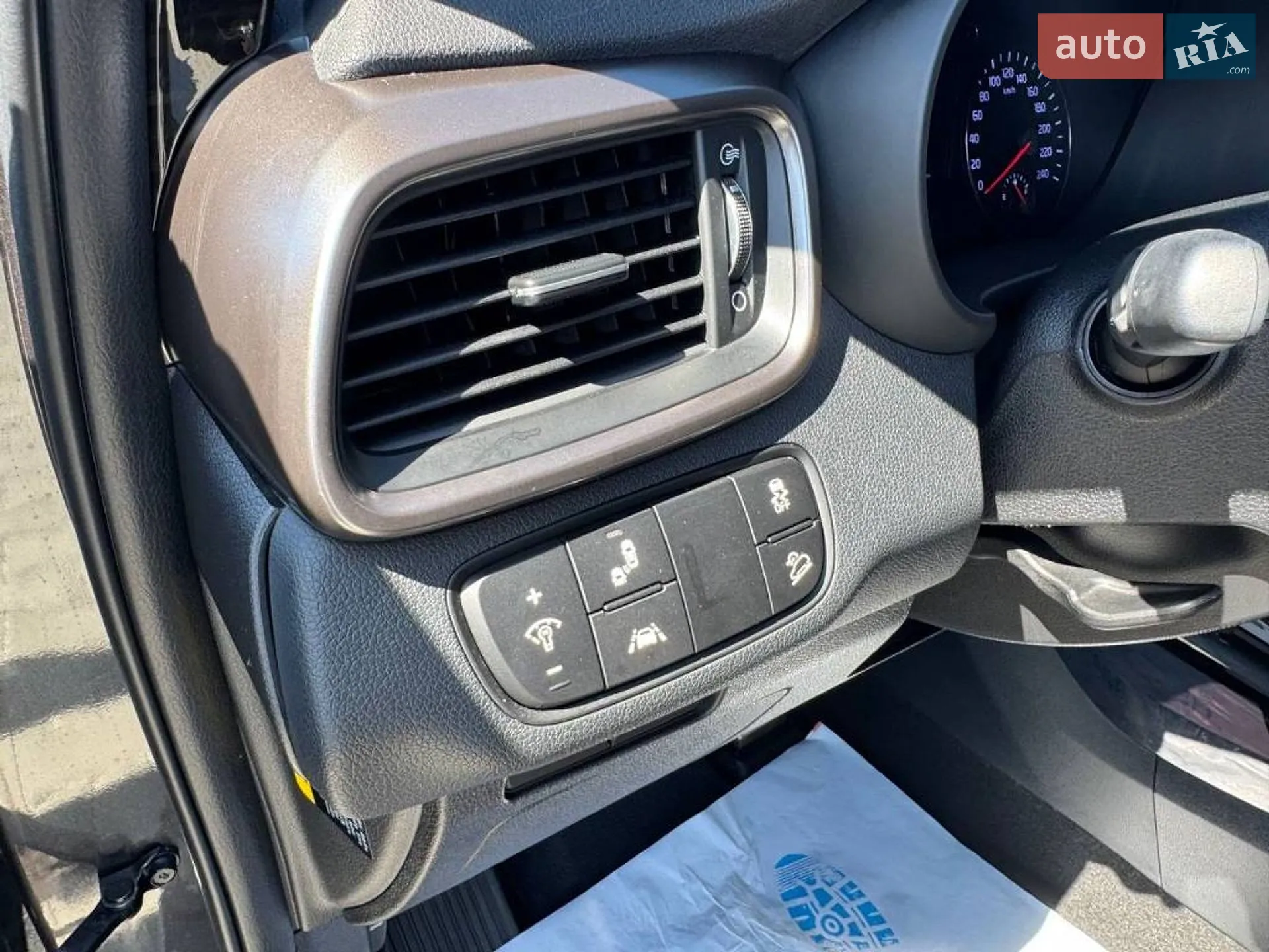 2019 Kia Sorento - мініатюра 12