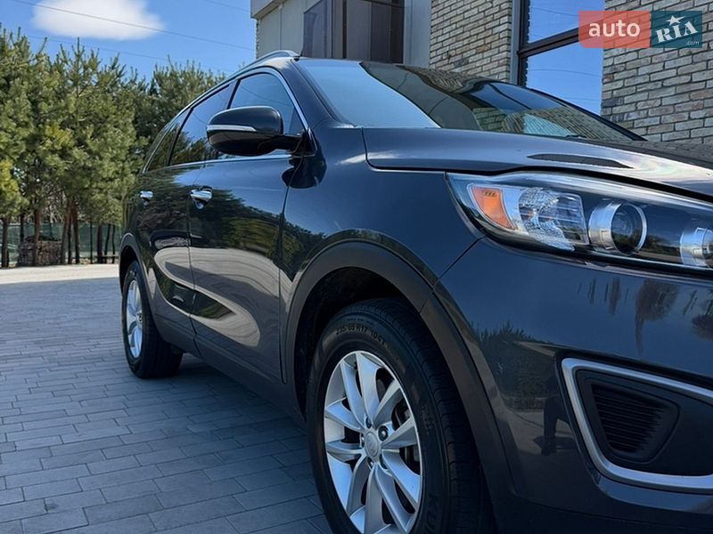 Внедорожник / Кроссовер Kia Sorento 2018 в Луцке фото 7 Внедорожник / Кроссовер Kia Sorento 2018 в Луцке