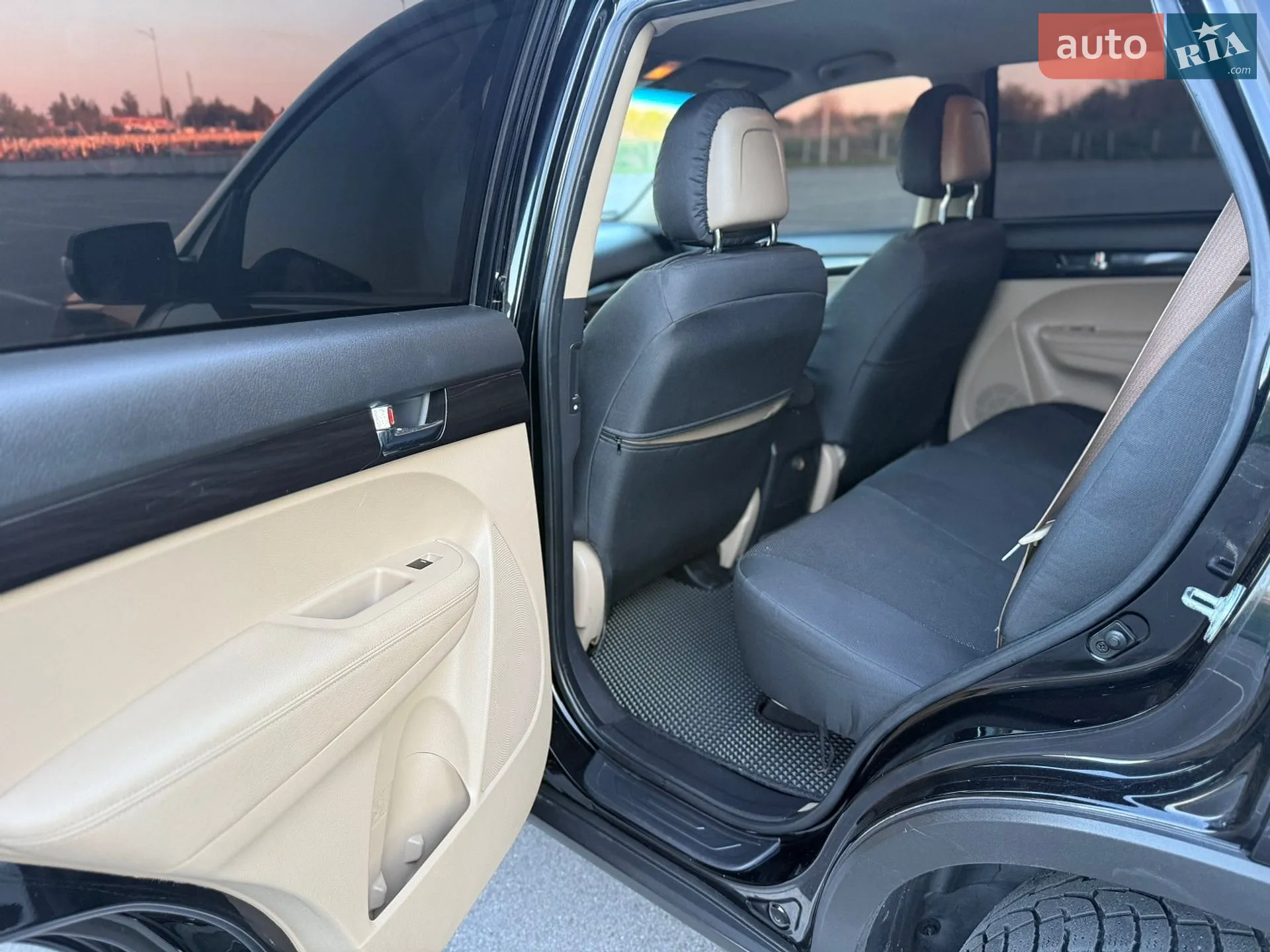 2010 Kia Sorento - мініатюра 27