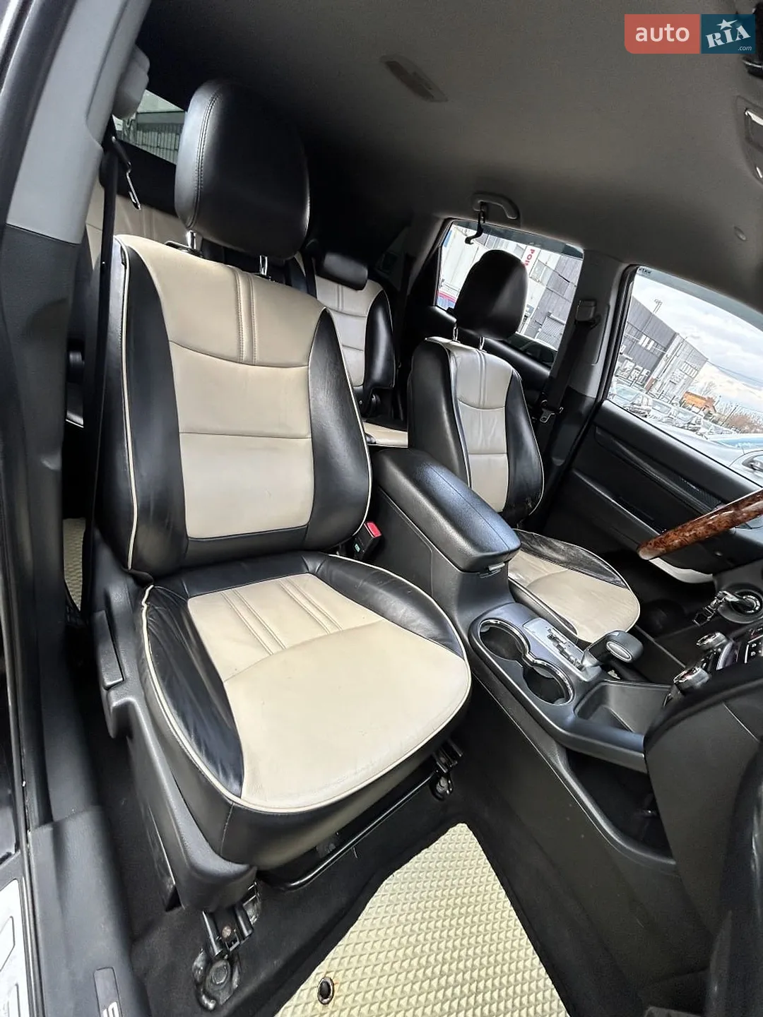 2011 Kia Sorento - мініатюра 28