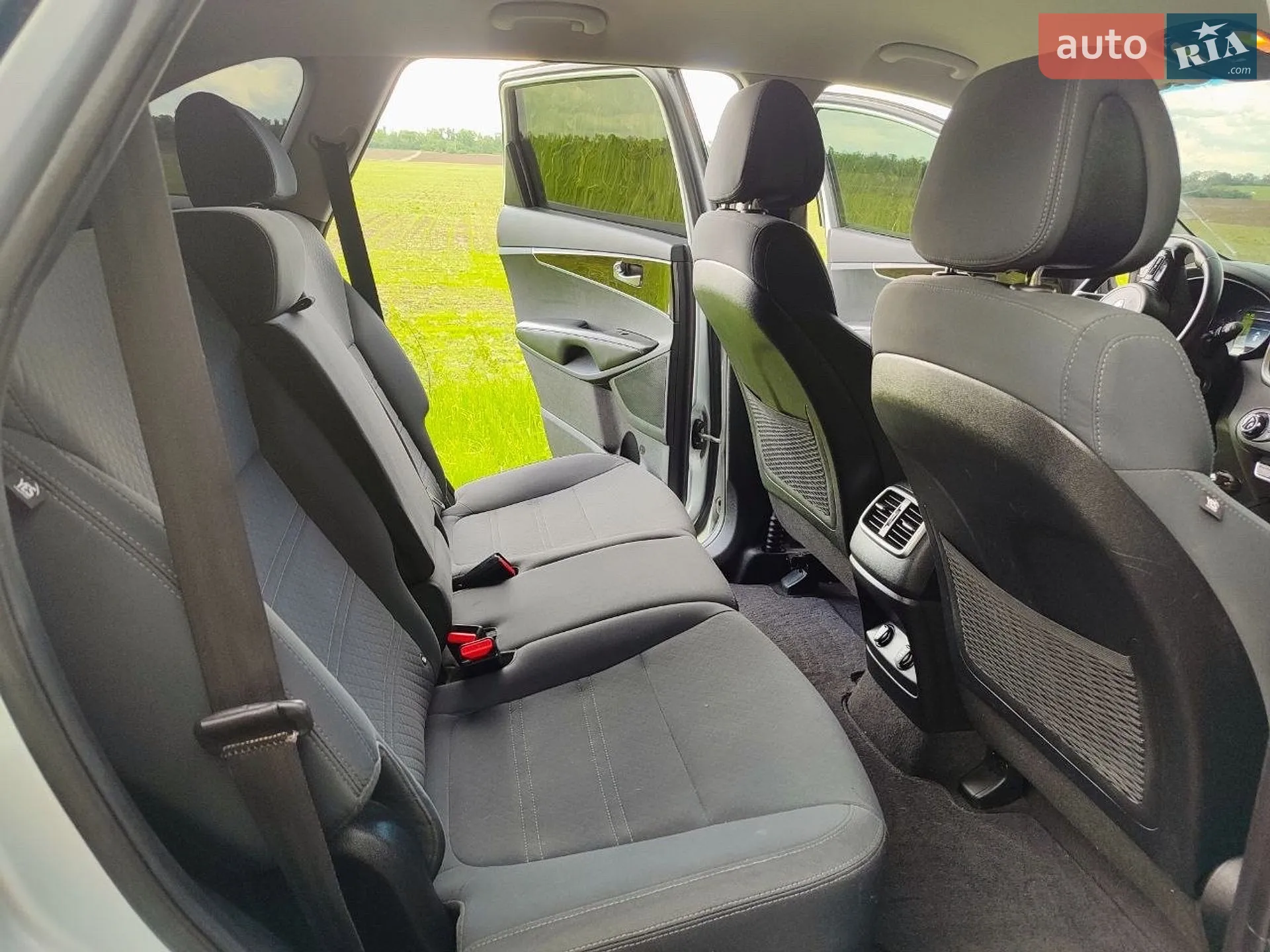 2016 Kia Sorento - мініатюра 81