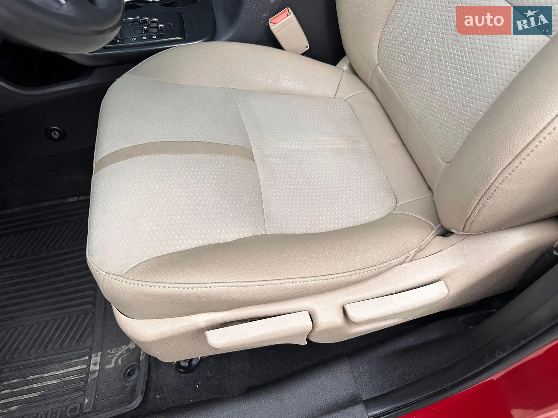 2010 Kia Sorento - мініатюра 18
