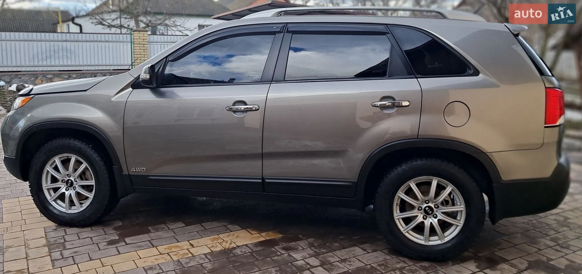 2010 Kia Sorento - мініатюра 4