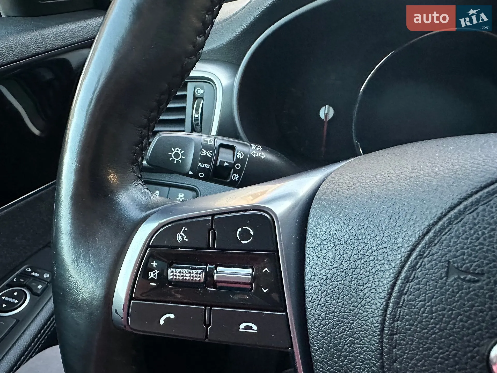 2017 Kia Sorento - мініатюра 124