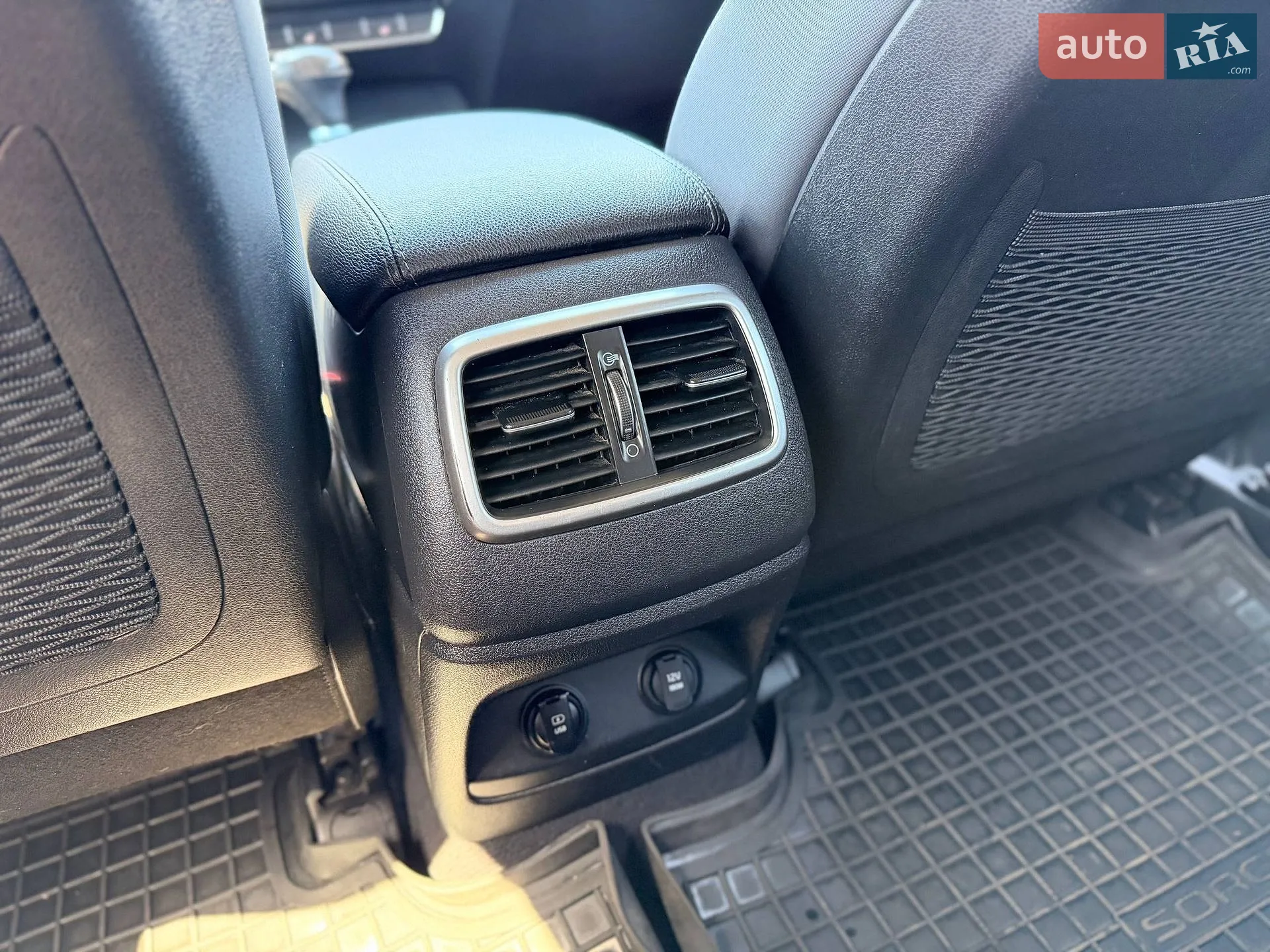 2017 Kia Sorento - мініатюра 47