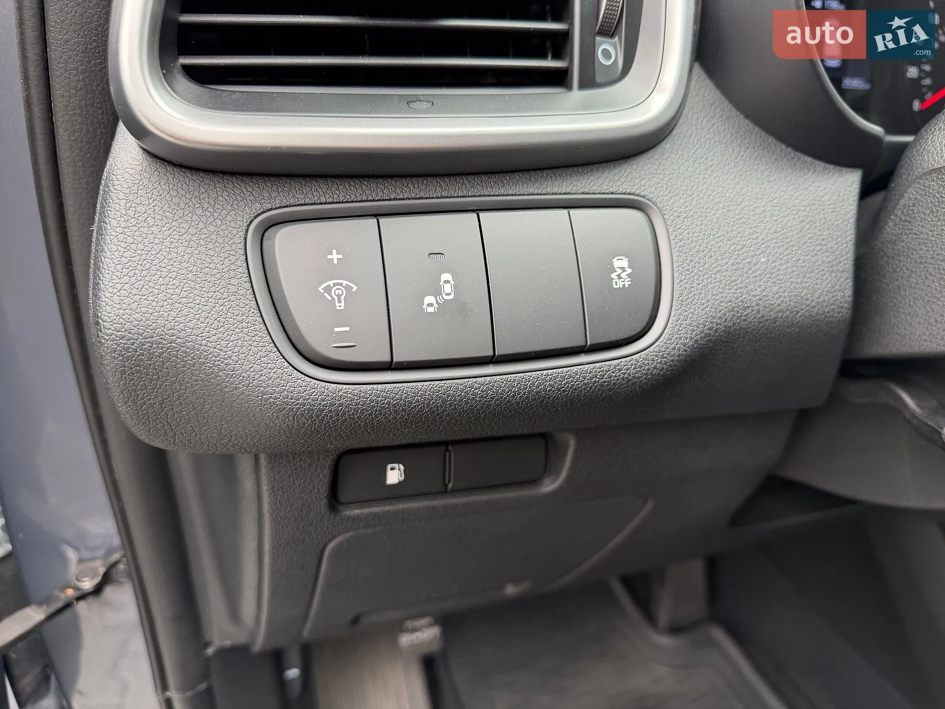 2019 Kia Sorento - мініатюра 33