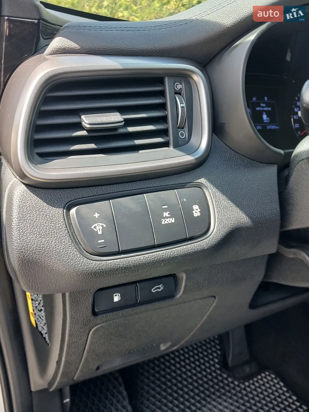 2015 Kia Sorento - мініатюра 26