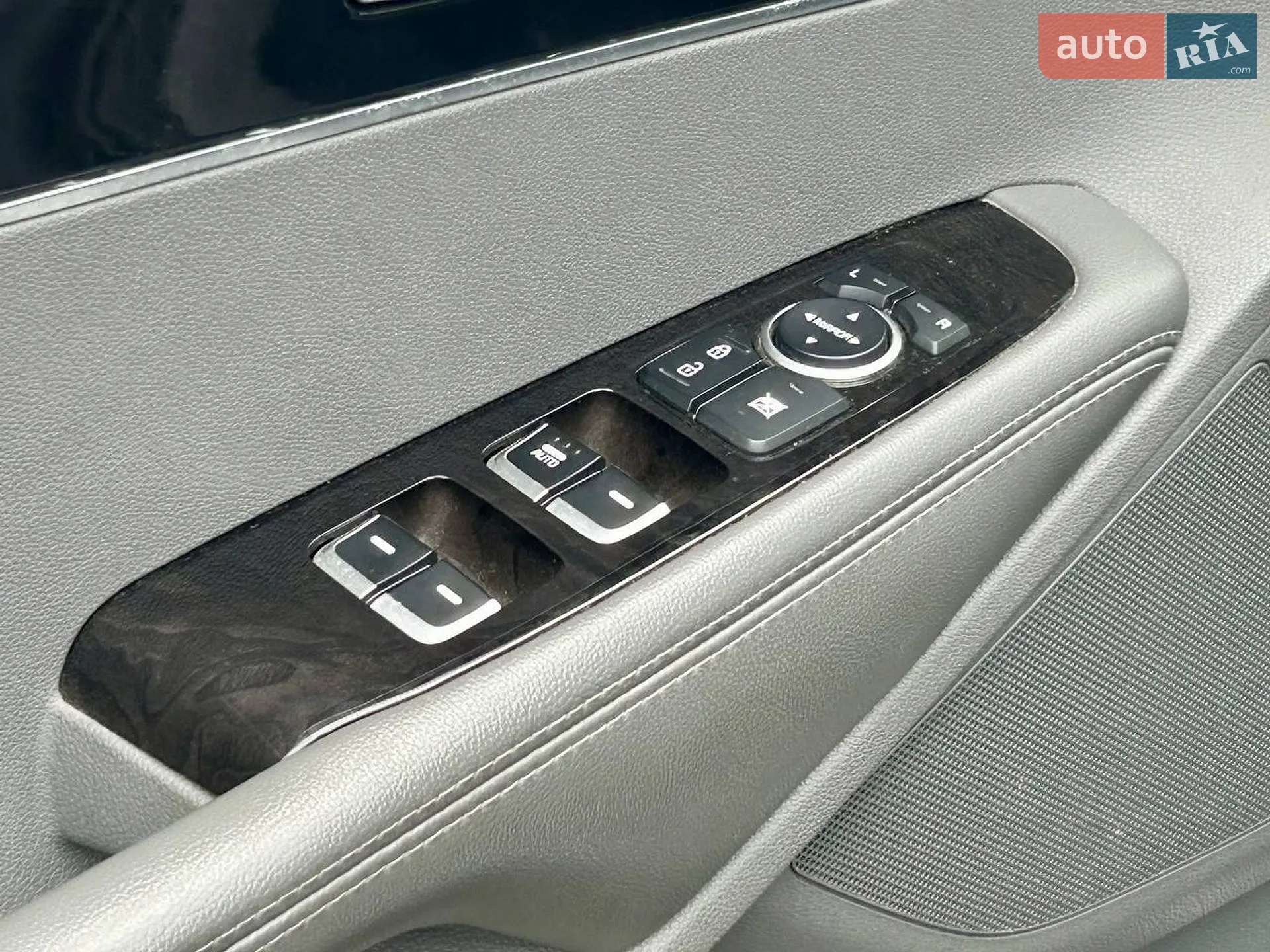 2015 Kia Sorento - мініатюра 26
