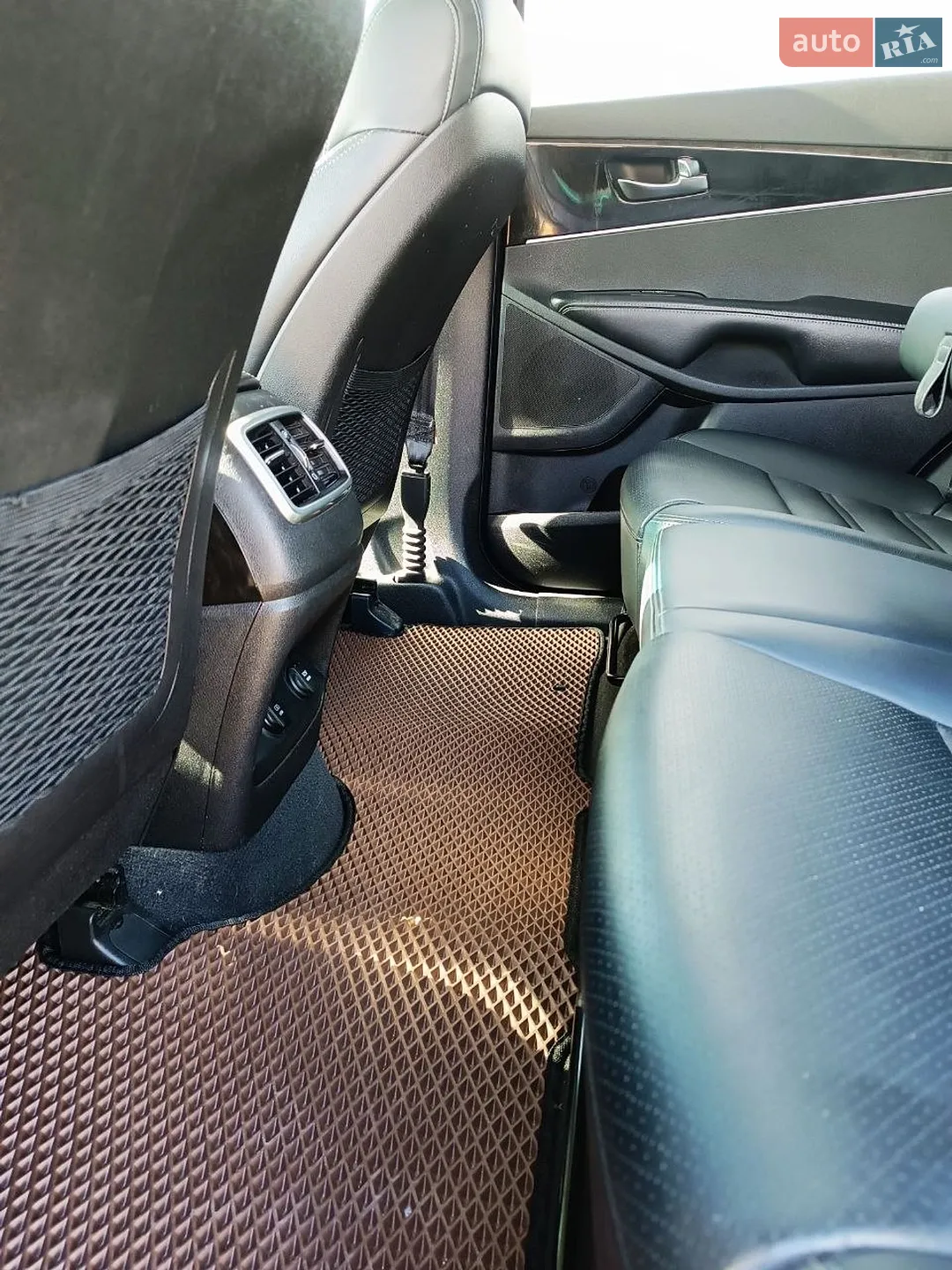 2016 Kia Sorento - мініатюра 43