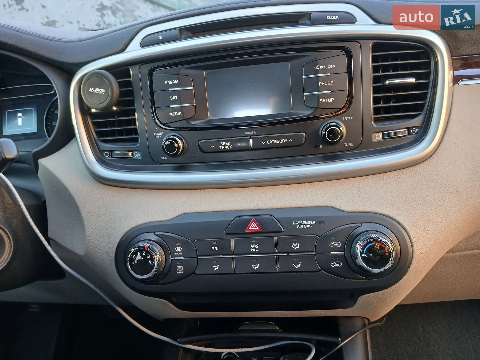 2015 Kia Sorento - мініатюра 32