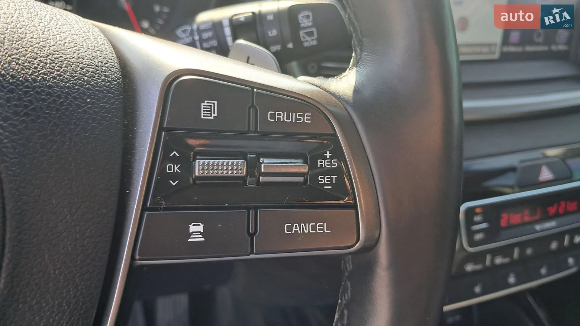 2017 Kia Sorento - мініатюра 18