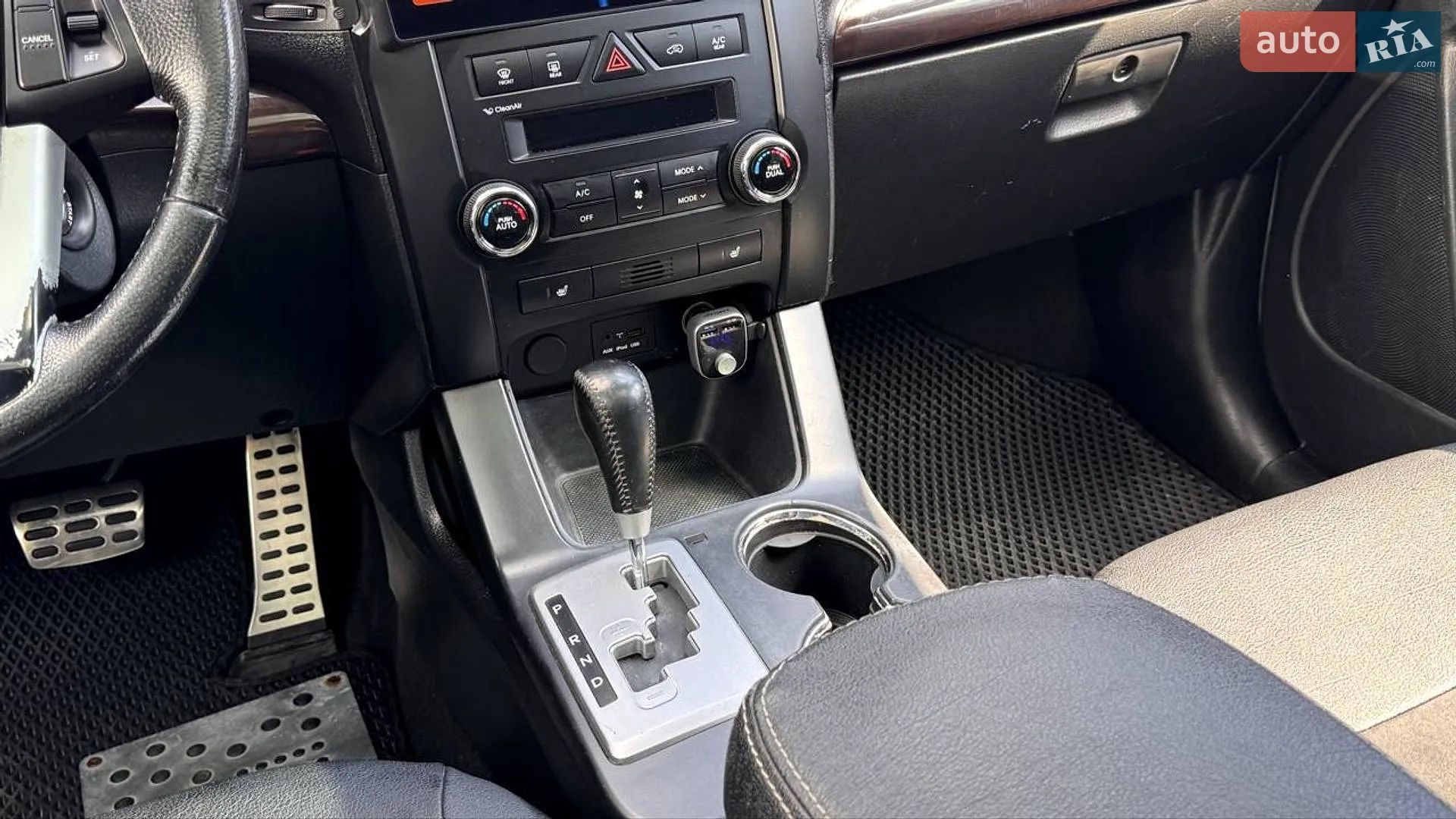 2010 Kia Sorento - мініатюра 11