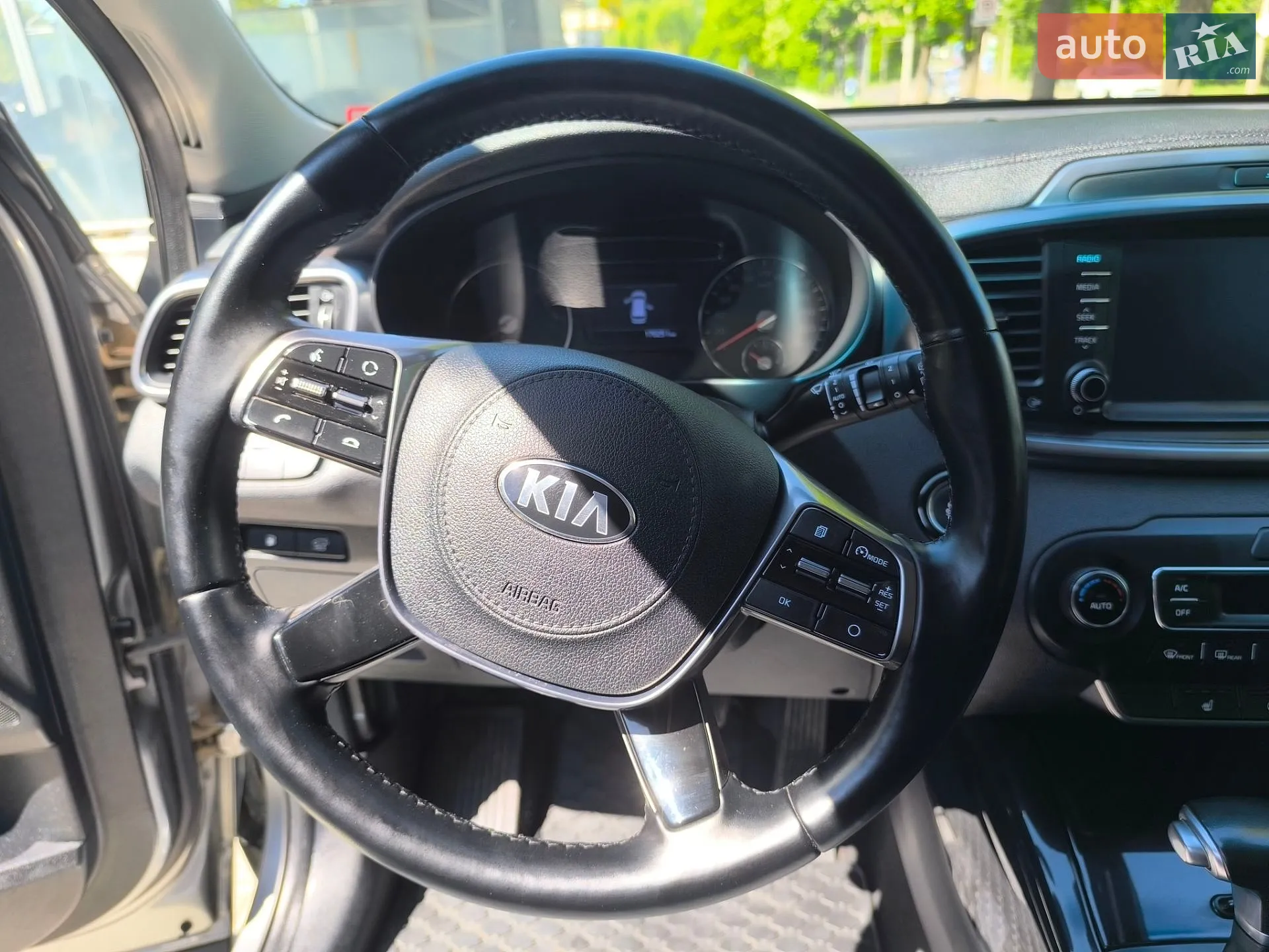 2019 Kia Sorento - мініатюра 24