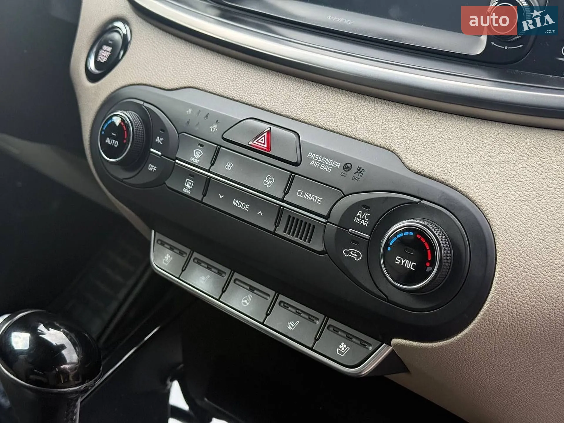 2017 Kia Sorento - мініатюра 29
